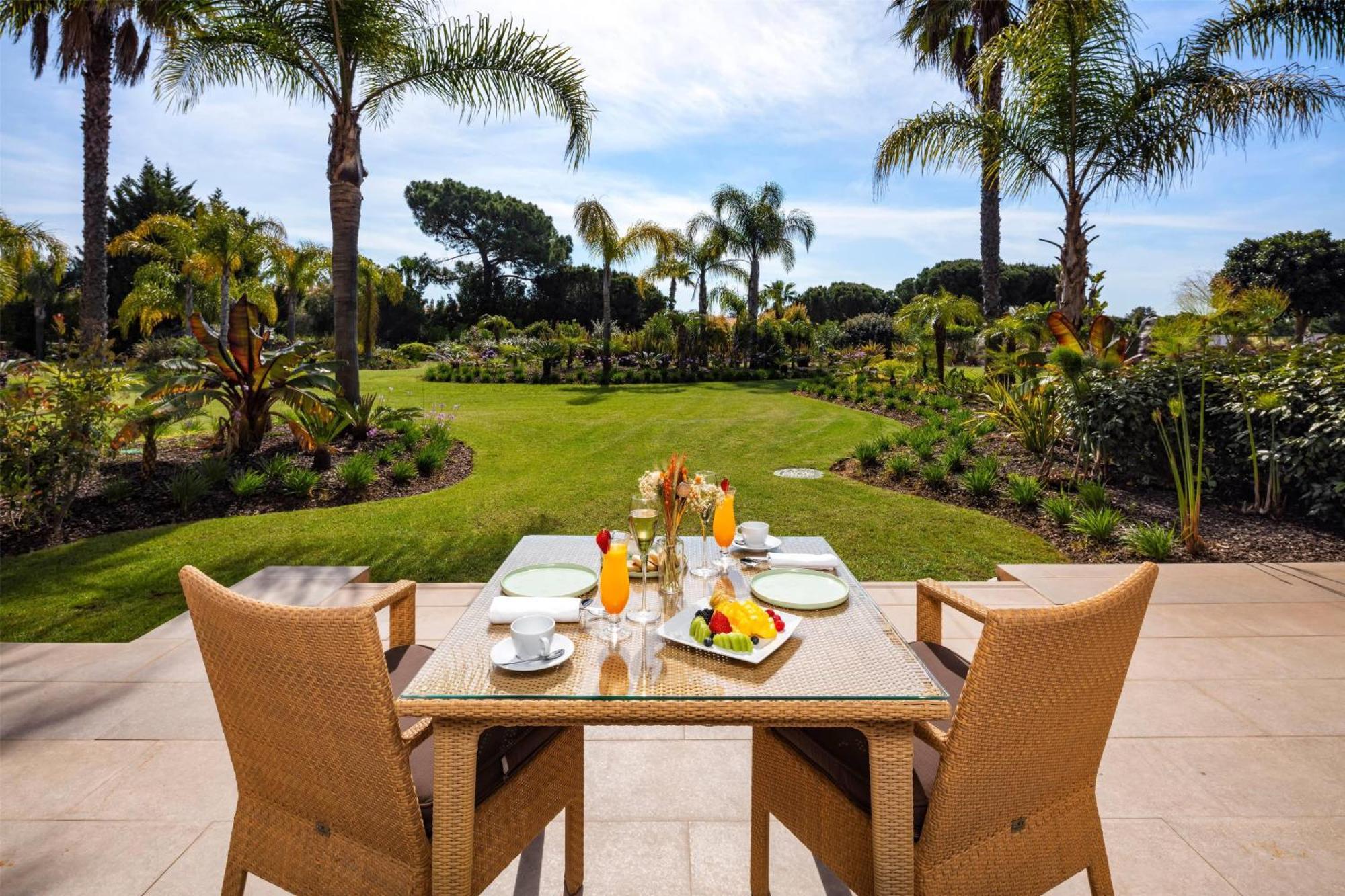 ホテル Wyndham Grand Algarve キンタ・ド・ラーゴ エクステリア 写真