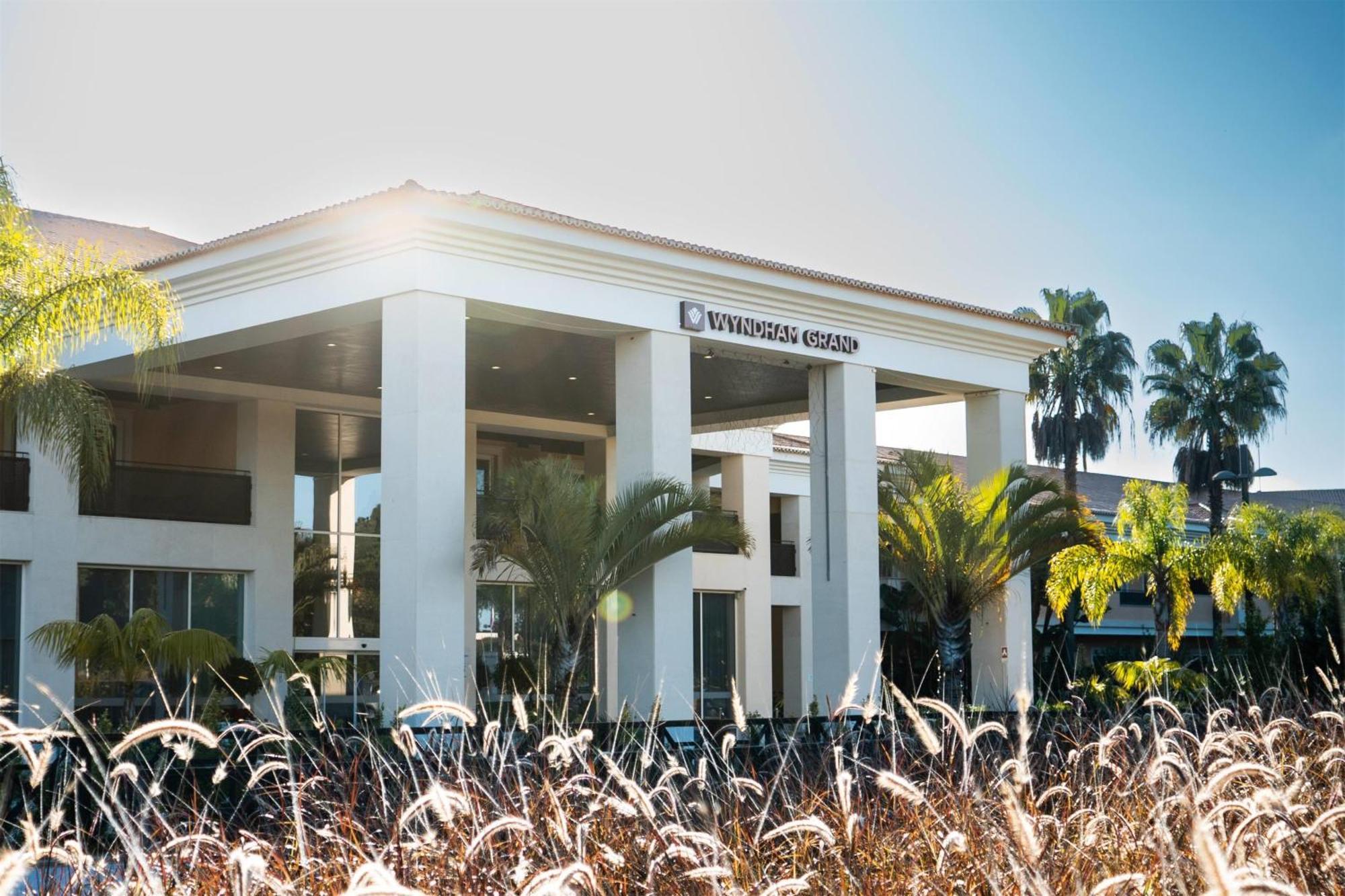 ホテル Wyndham Grand Algarve キンタ・ド・ラーゴ エクステリア 写真